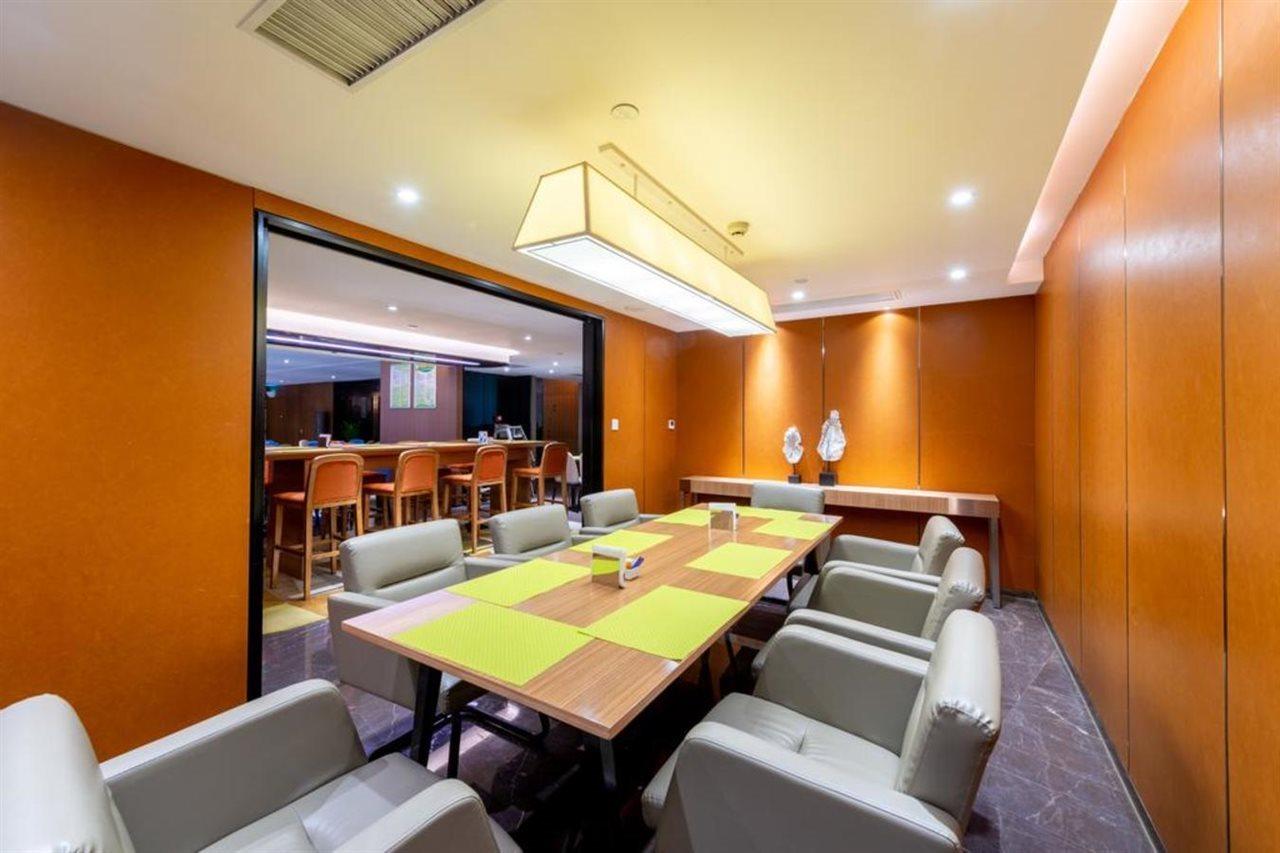 Hampton By Hilton Qingyuan Qingxin District Hotel Exterior photo